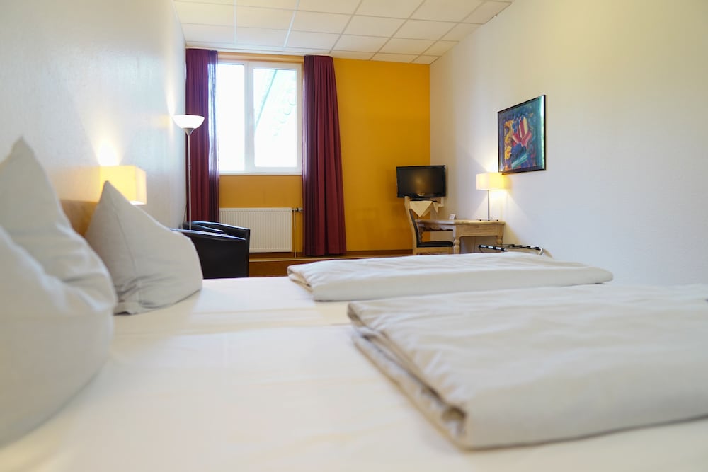 Essential, Double Bed