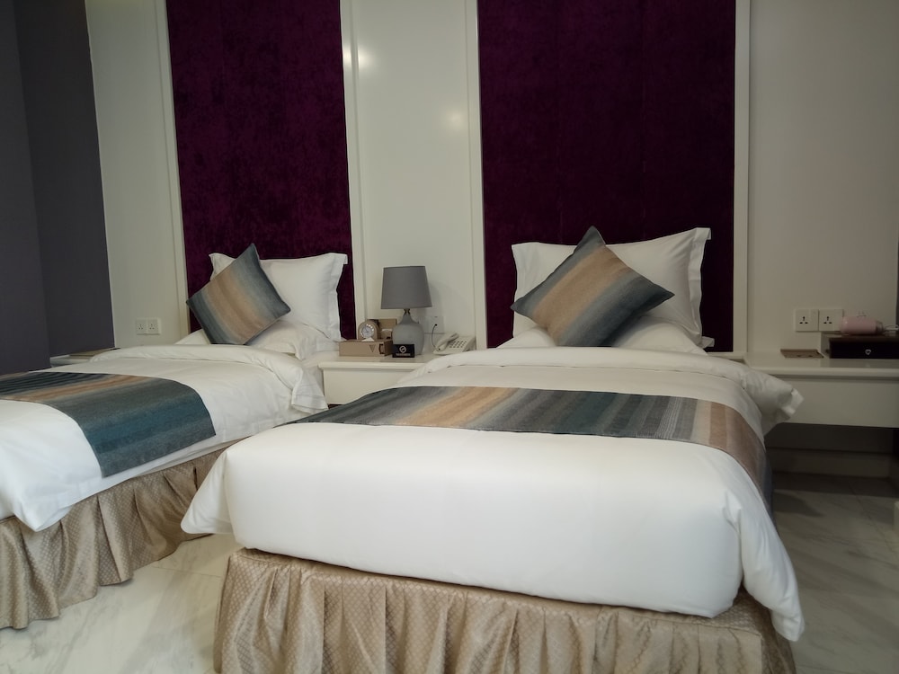 Vinny Boutique Hotel 8/48