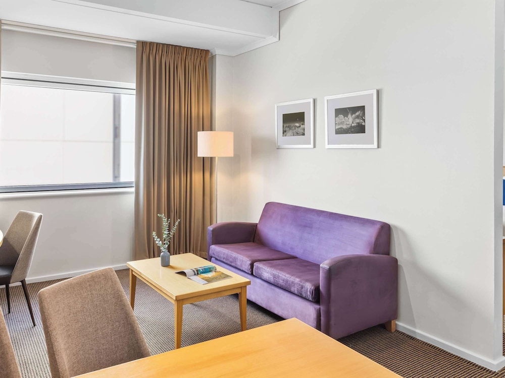 Novotel Perth Langley 46/68