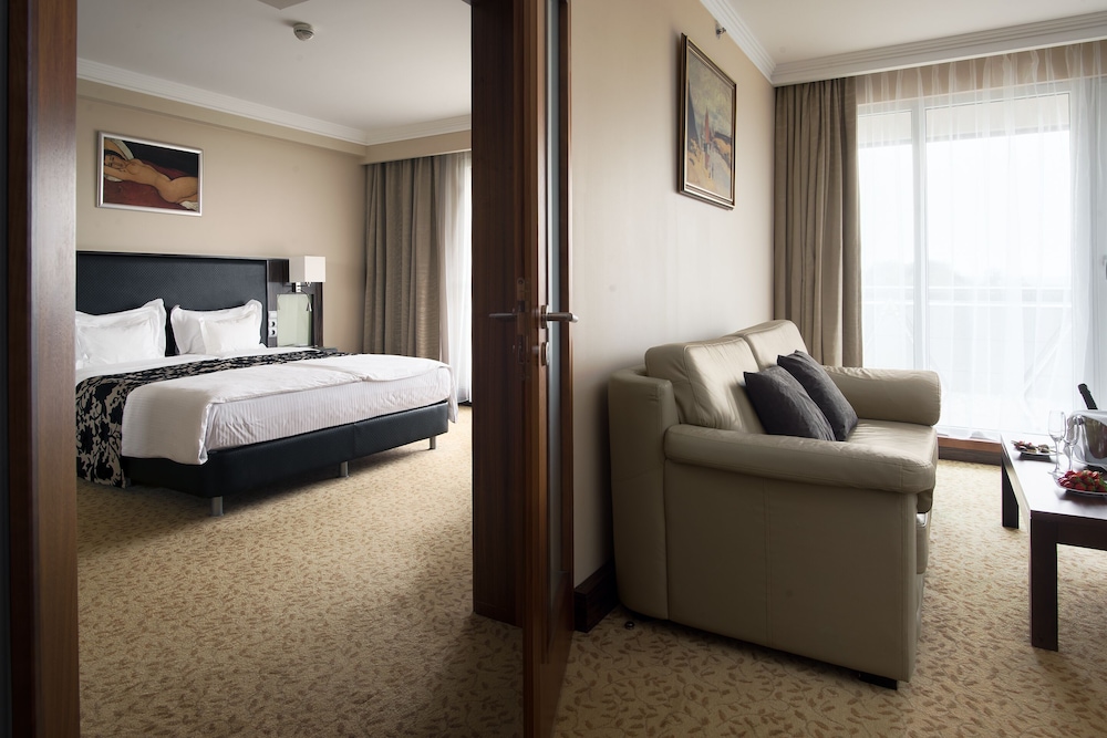SPIRIT HOTEL THERMAL SPA 12/42