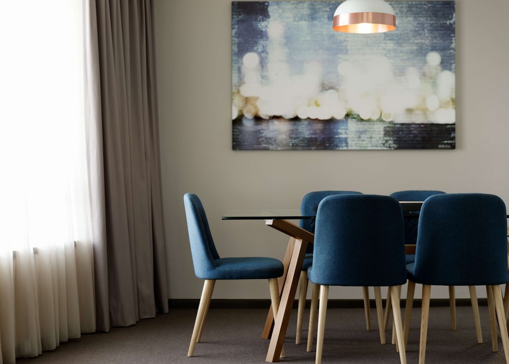 Rydges Parramatta 57/60