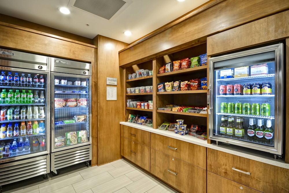 Springhill Suites Cincinnati Blue Ash 37/46
