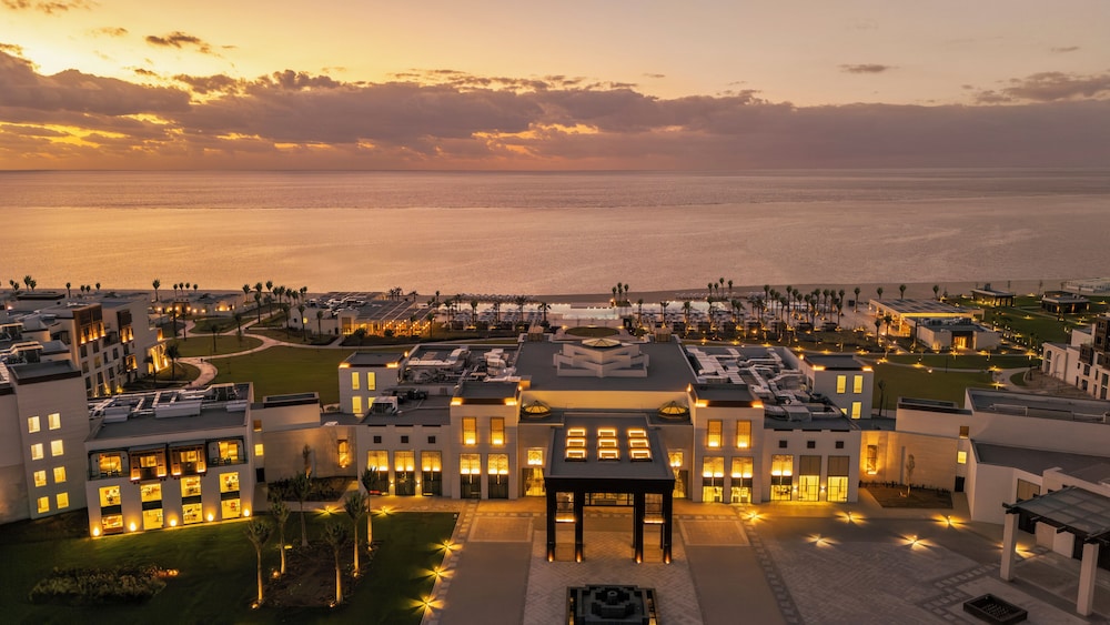 ريكسوس مورجانا(Rixos Murjana) 1/48