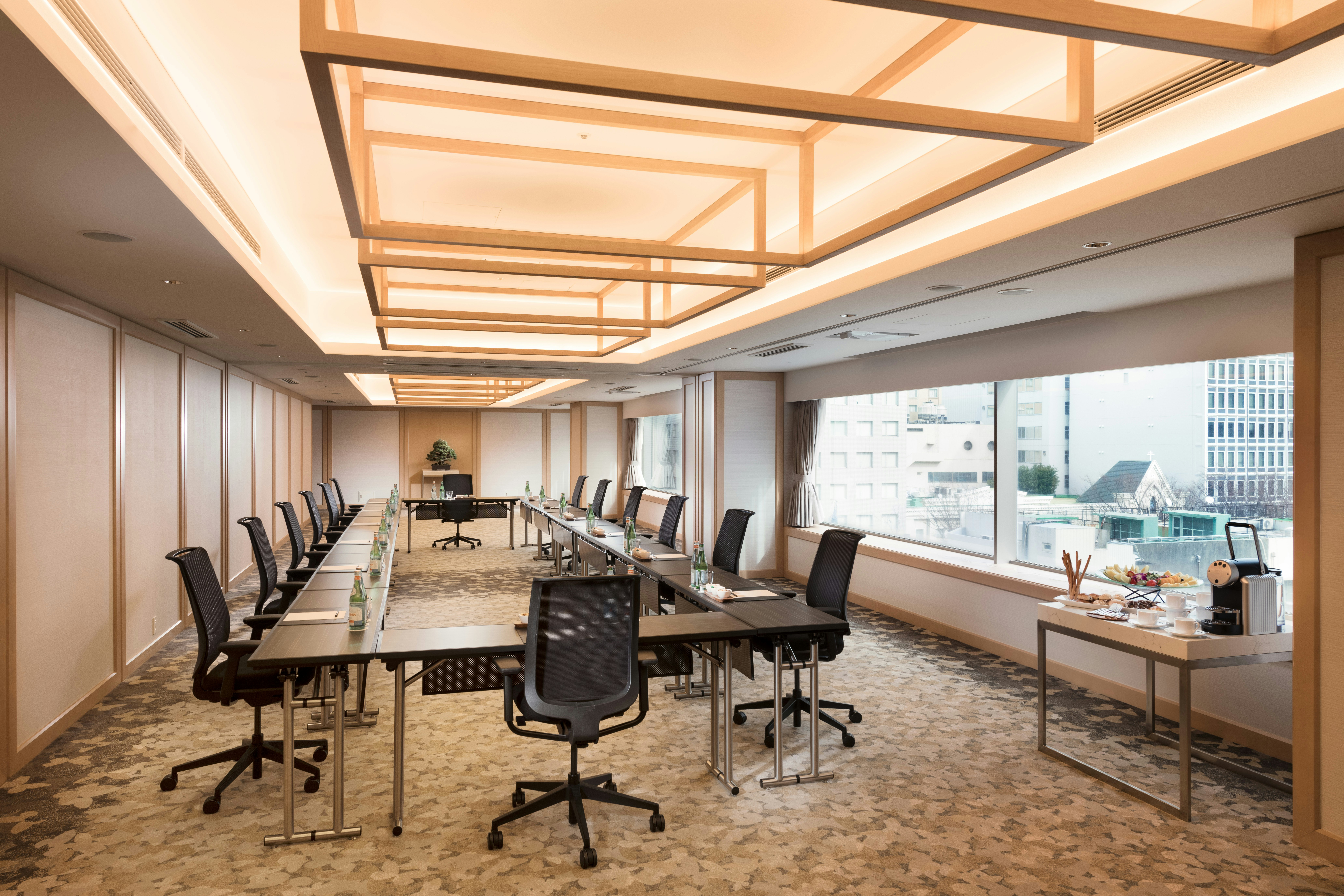 Hilton Nagoya Hotel 81/85