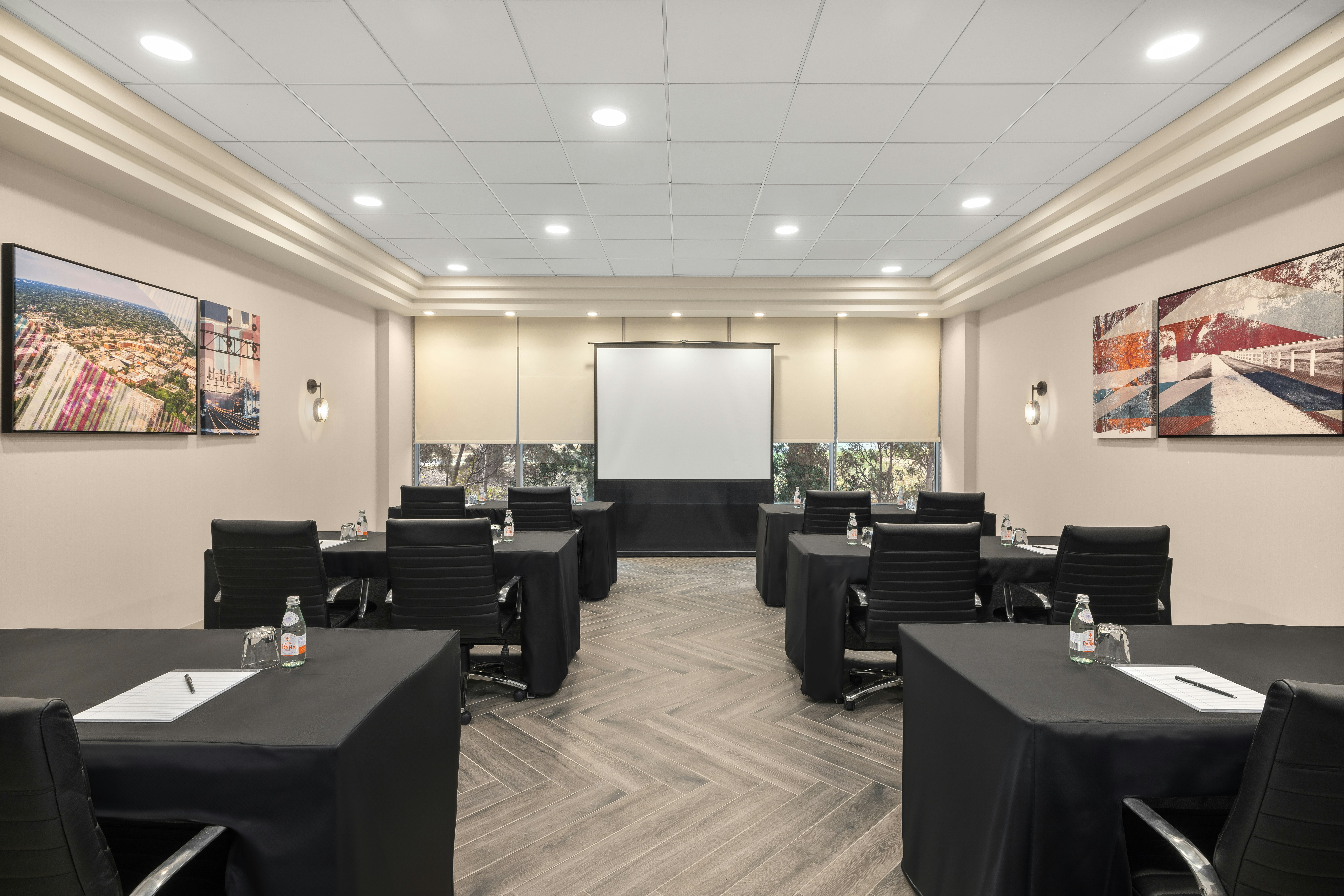 Homewood Suites by Hilton Downers Grove Chicago IL 38/44