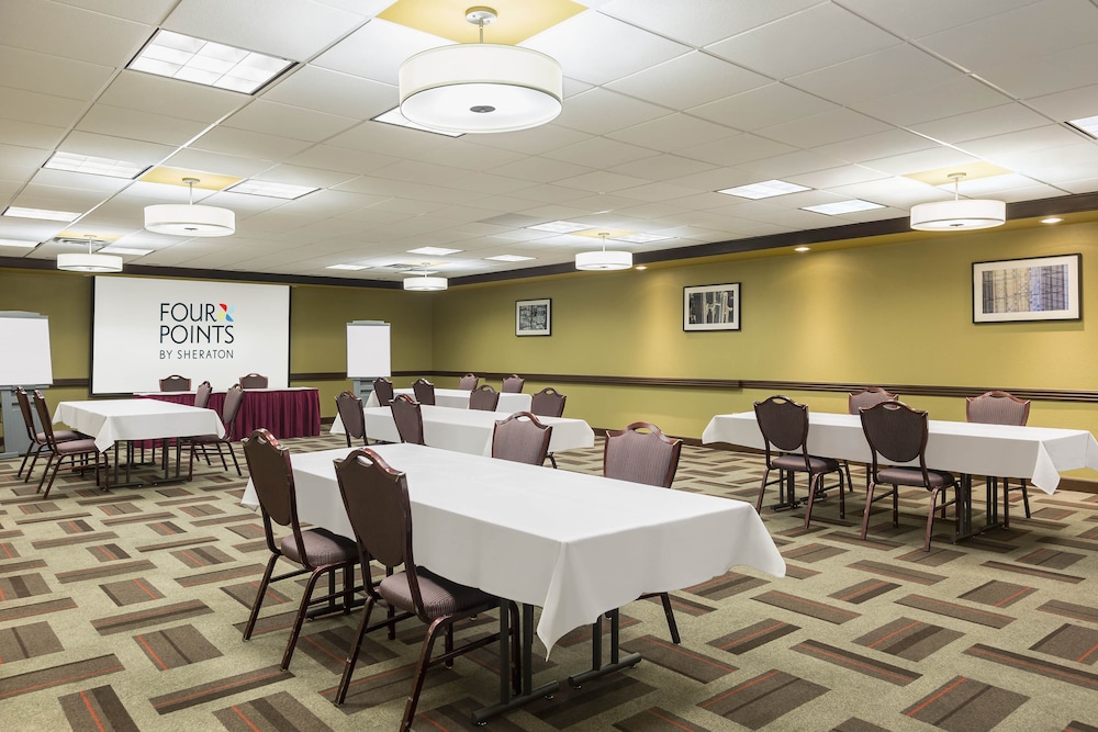 Four Points By Sheraton Chicago O Apos Hare Airport 40/40