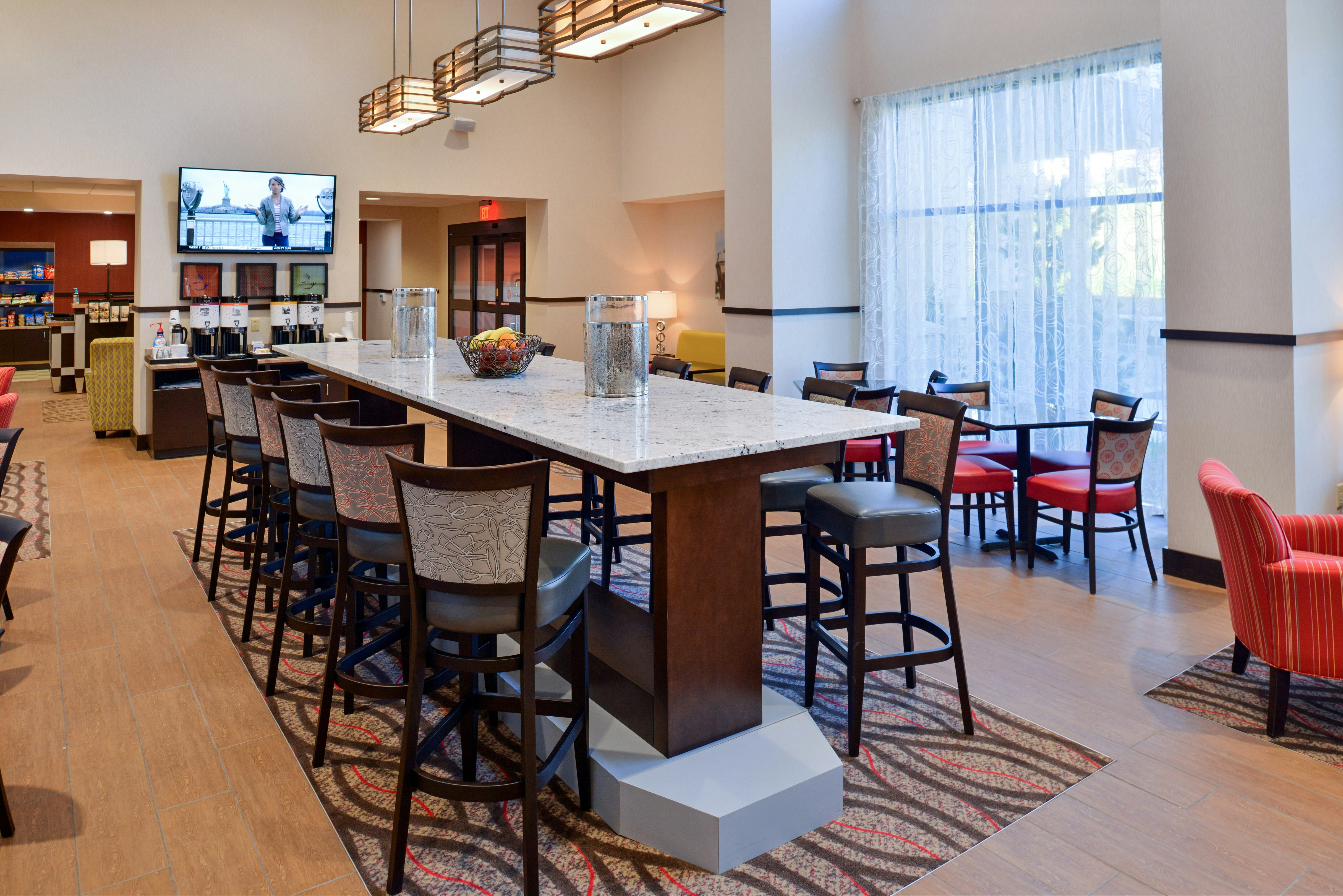 Hampton Inn & Suites California University-Pittsburgh 27/45