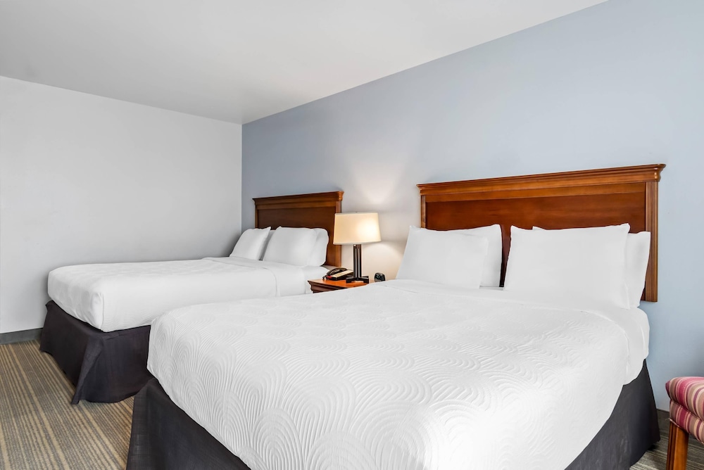 غرفة بسريرين كوين لذوي الإعاقة، Country Inn & Suites by Radisson, Chambersburg, PA 4/10