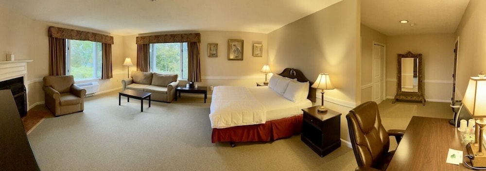 The Lucerne Inn 34/67