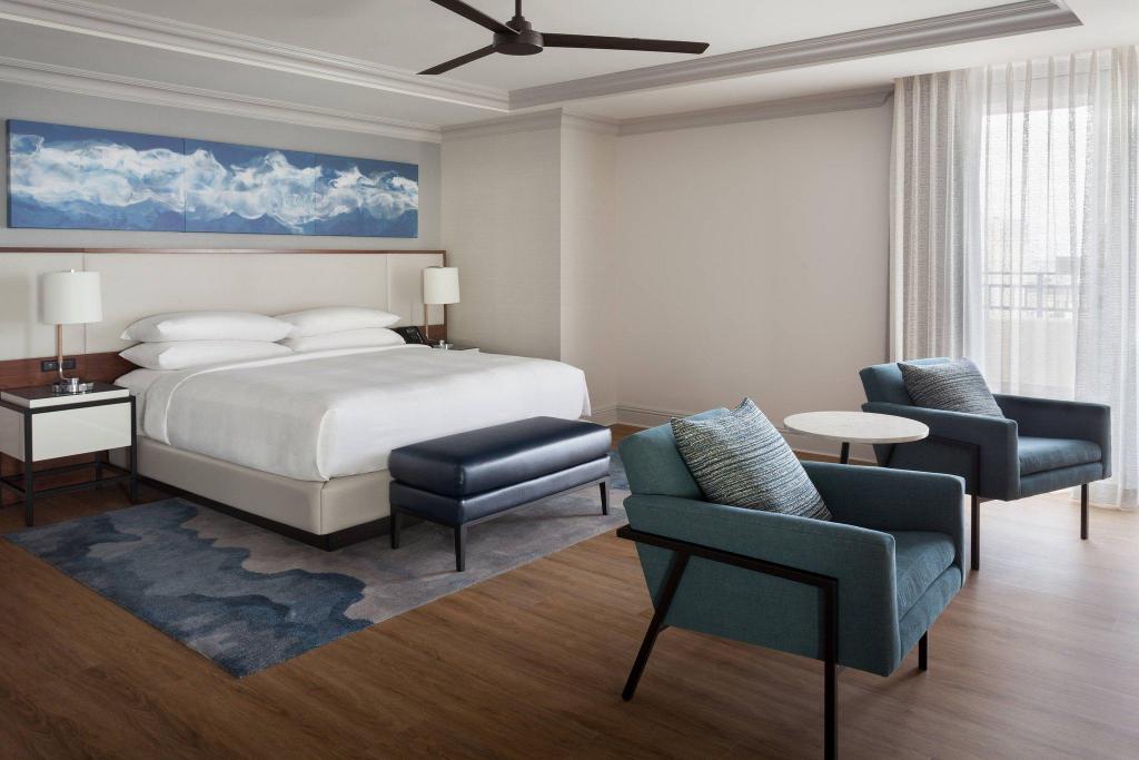 1 Bedroom, Presidential, Suite, King Bed, Water View, Sofa, Balcony
