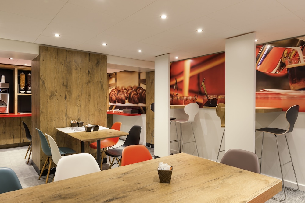 Ibis Paris Pere Lachaise 33/46