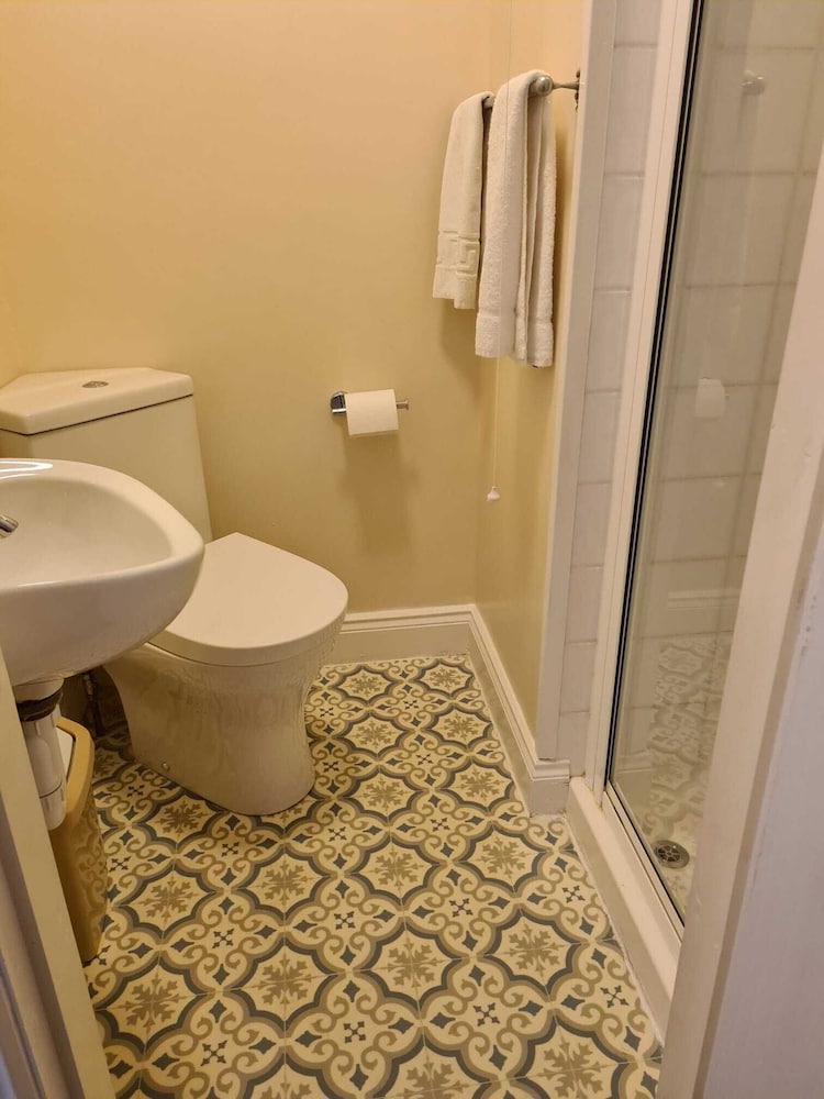 Norcroft Guest House 28/30