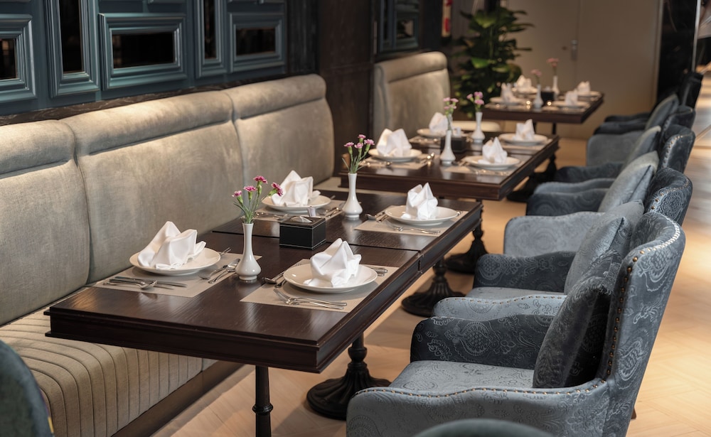 Luxe Paradise Premium Hotel 40/50