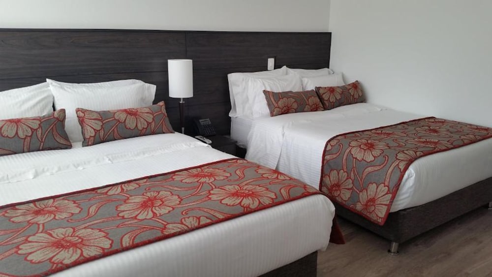 AZ HOTEL 37/60