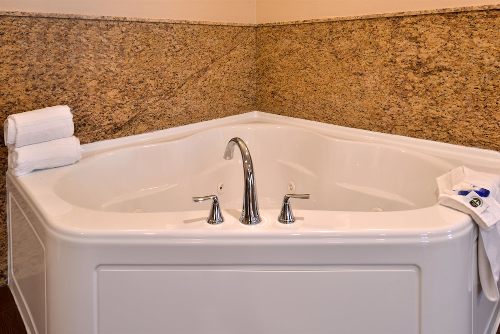 Best Western Oxnard Inn 25/48