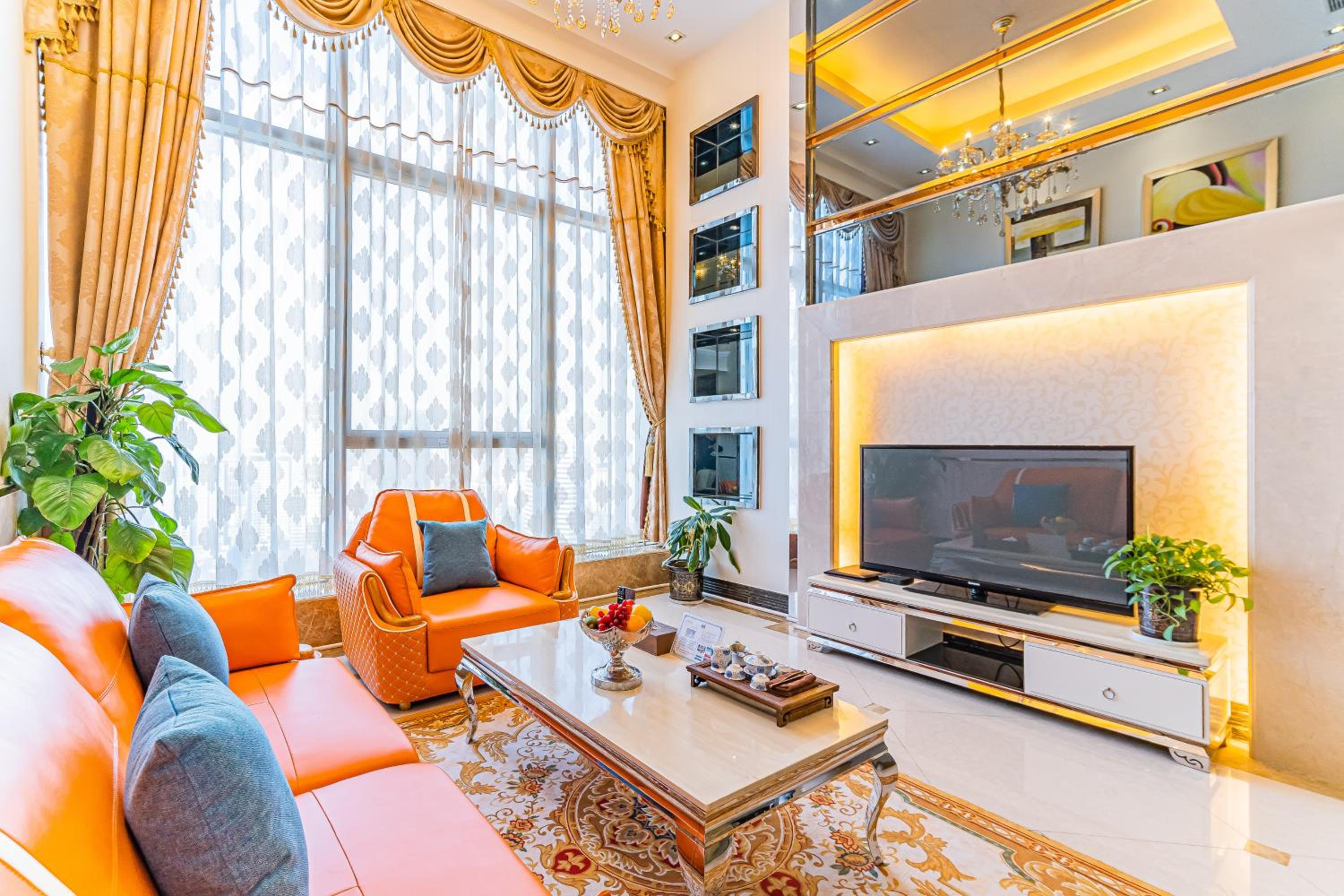 South North International Apartment 33/45