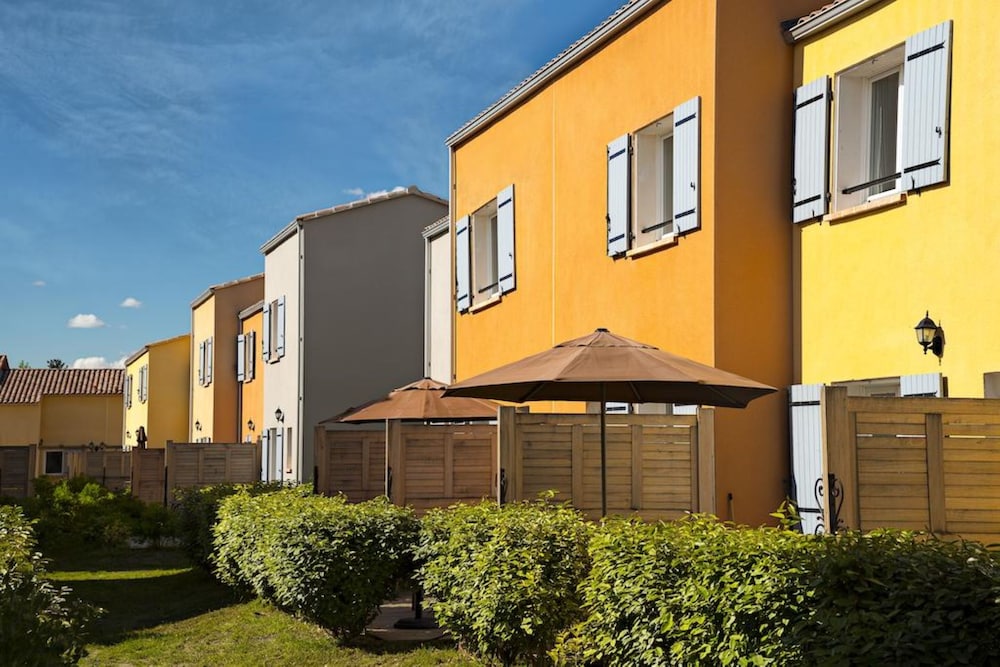 Residence Lagrange Vacances L Oustau de Sorgue 56/64