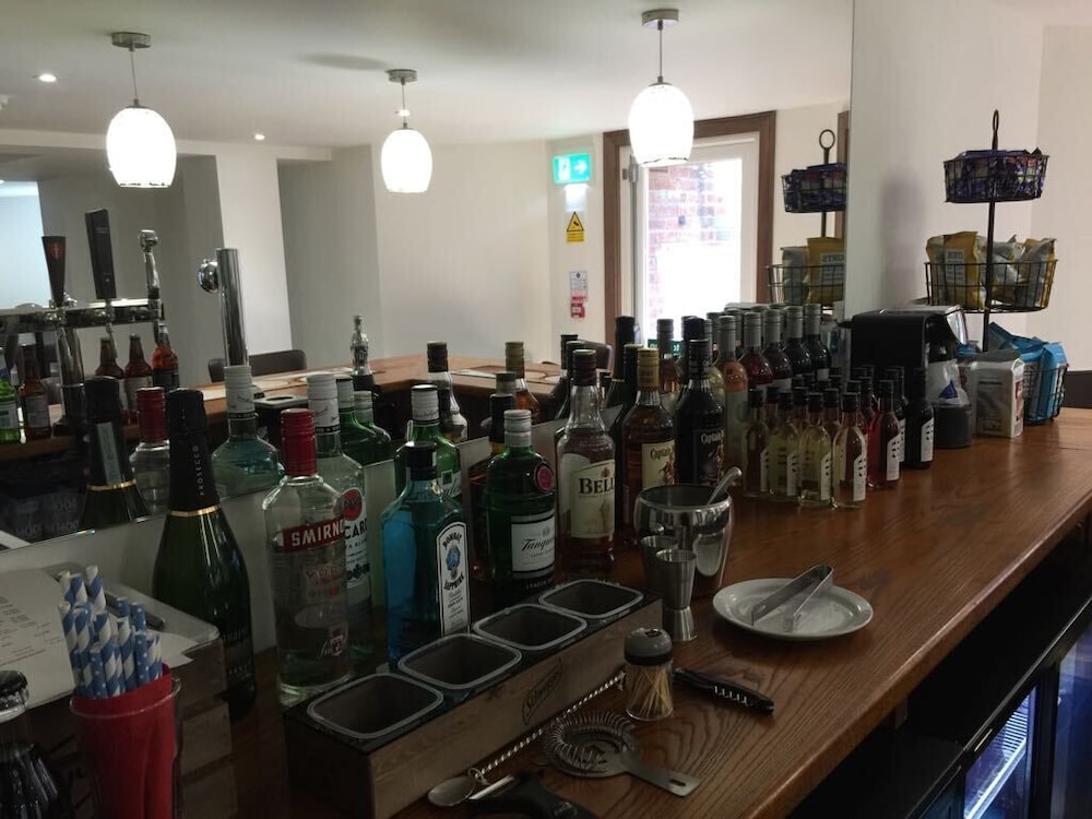 Marlborough Hotel 31/42