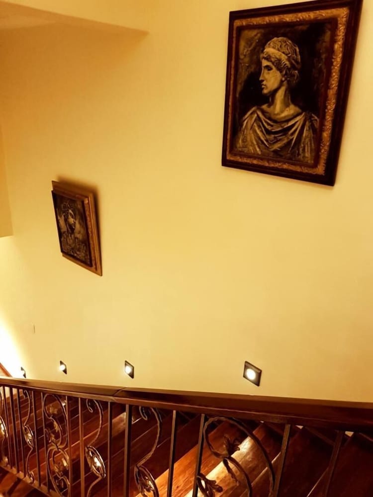 Kimberley Manor Guesthouse 4/50