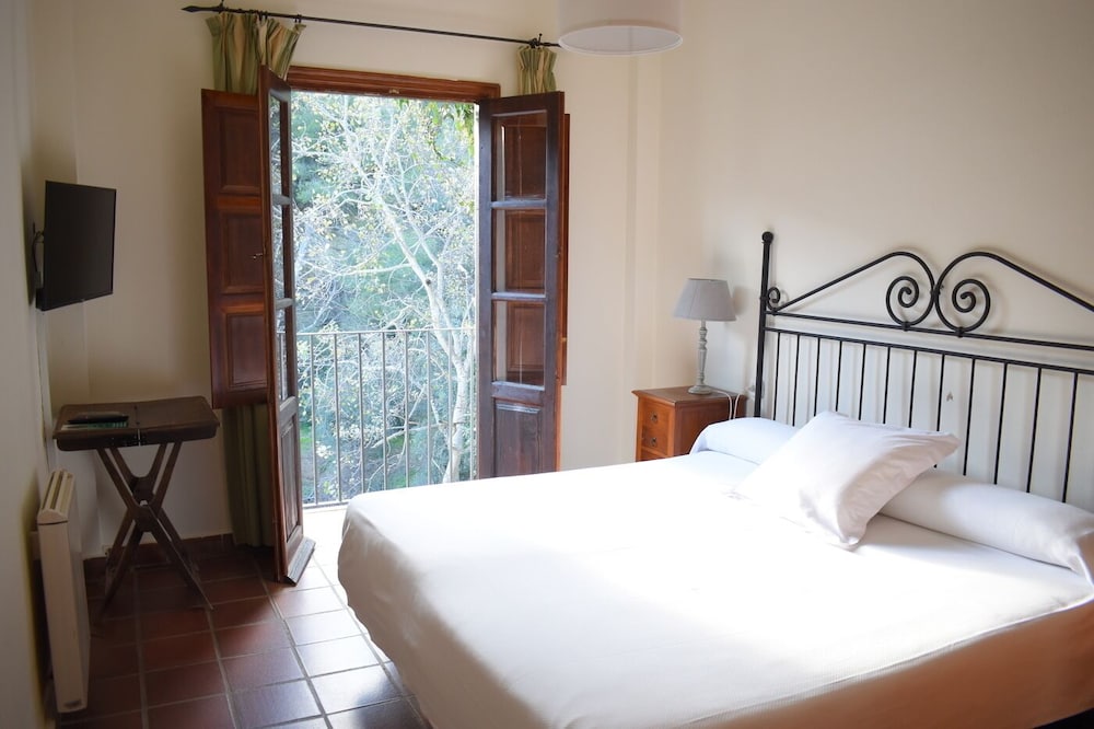 STANDARD, DOUBLE BED, BALCONY