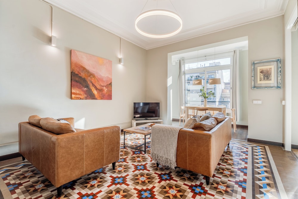 Fuster Apartments 30/50