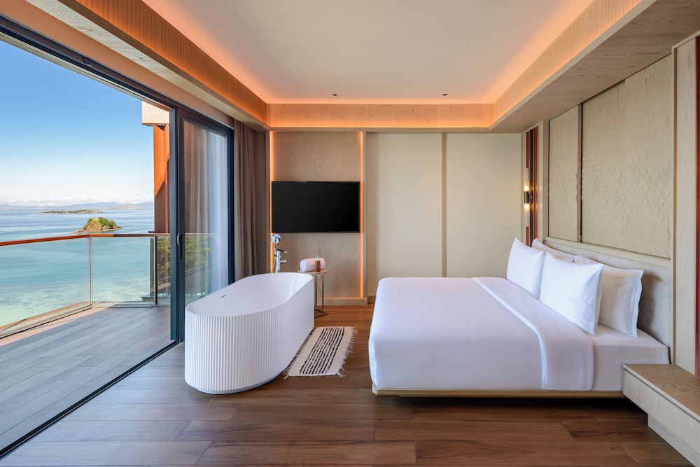 2 BEDROOMS, ROYAL, PENTHOUSE