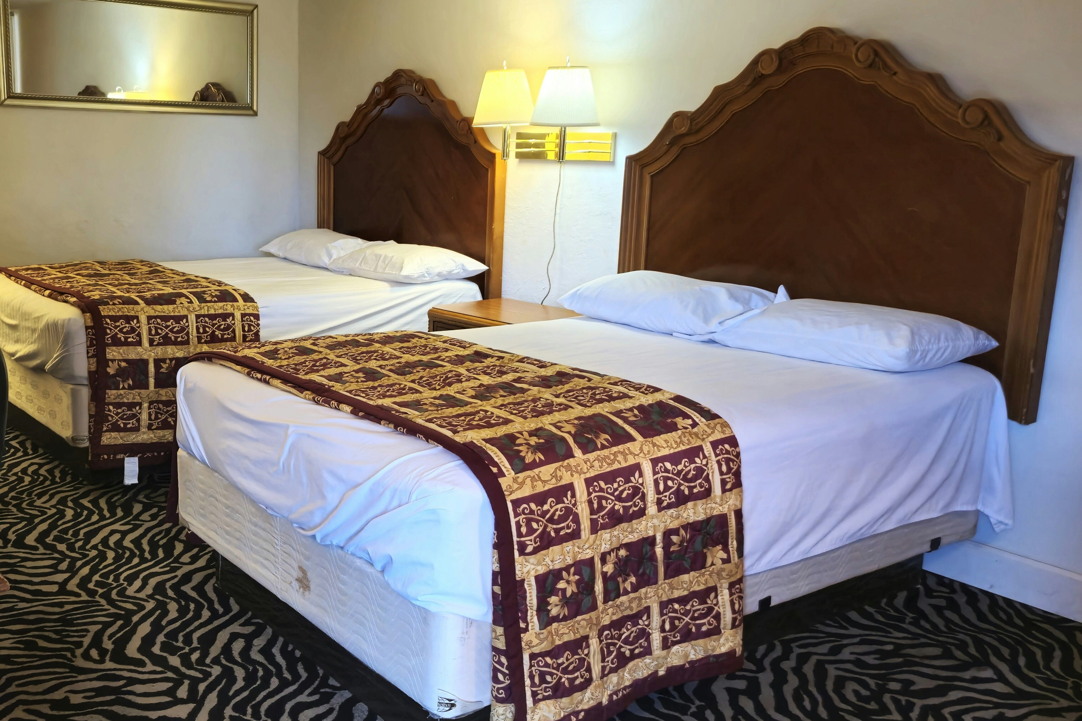 2 Full Bed