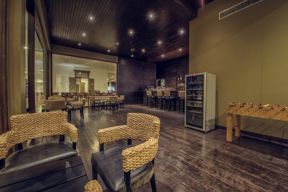 Suriya Resort 48/60