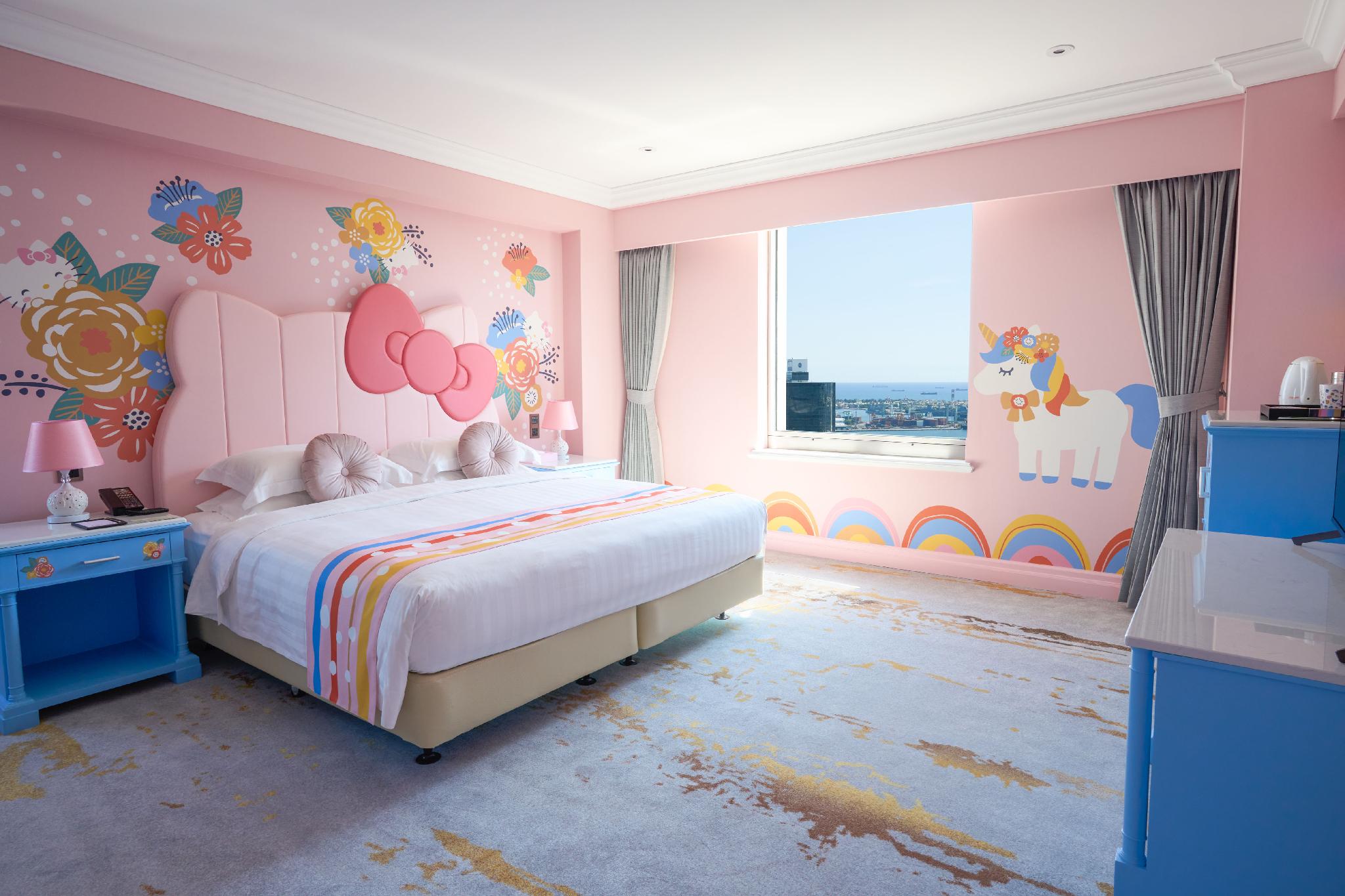 Hello Kitty, Theme, Family Suite, 2 Double Beds, Harbour View