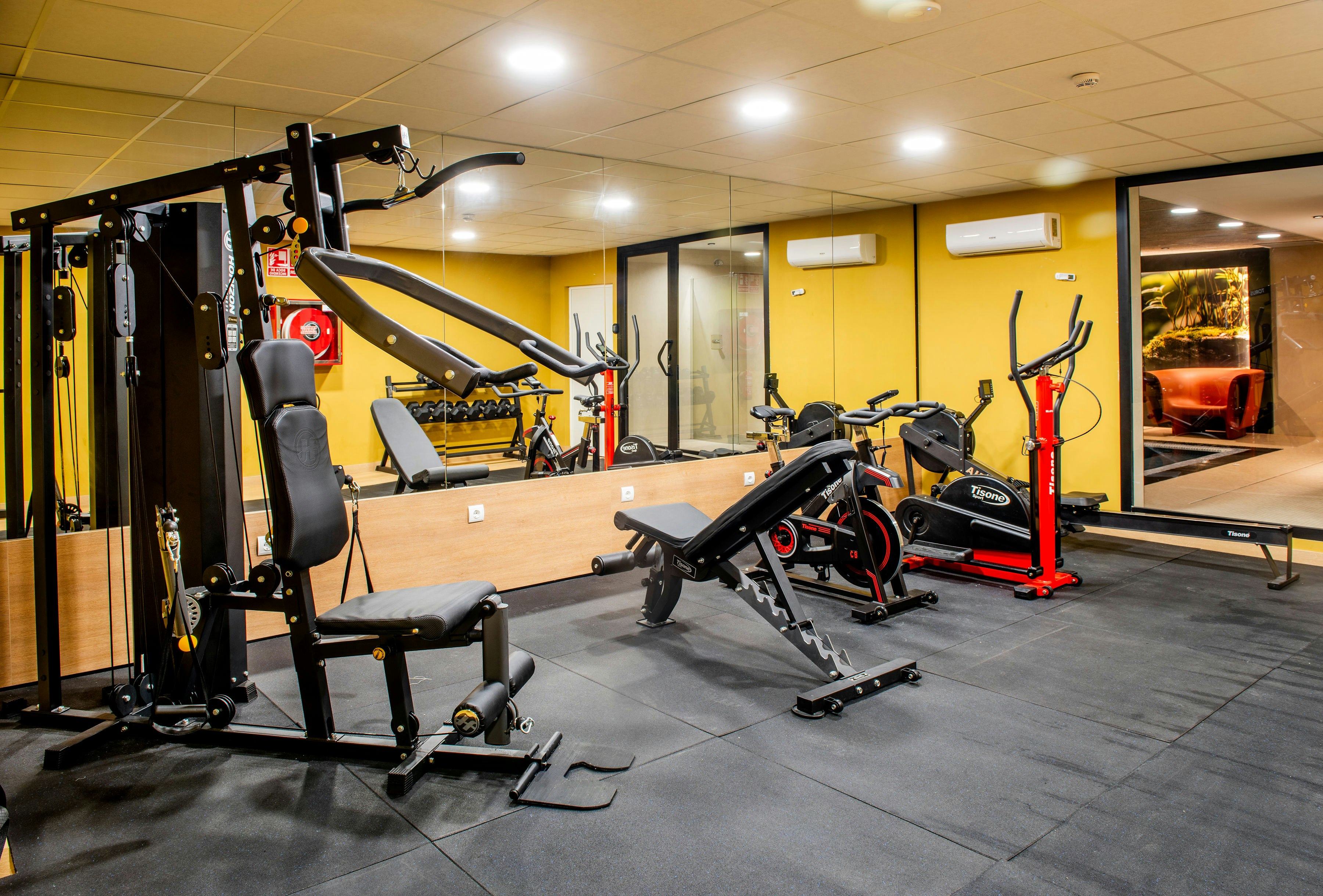 Holiday Inn Express Onda 33/49
