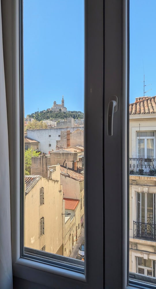 Hotel Kyriad Marseille Centre Paradis Prefecture 46/50