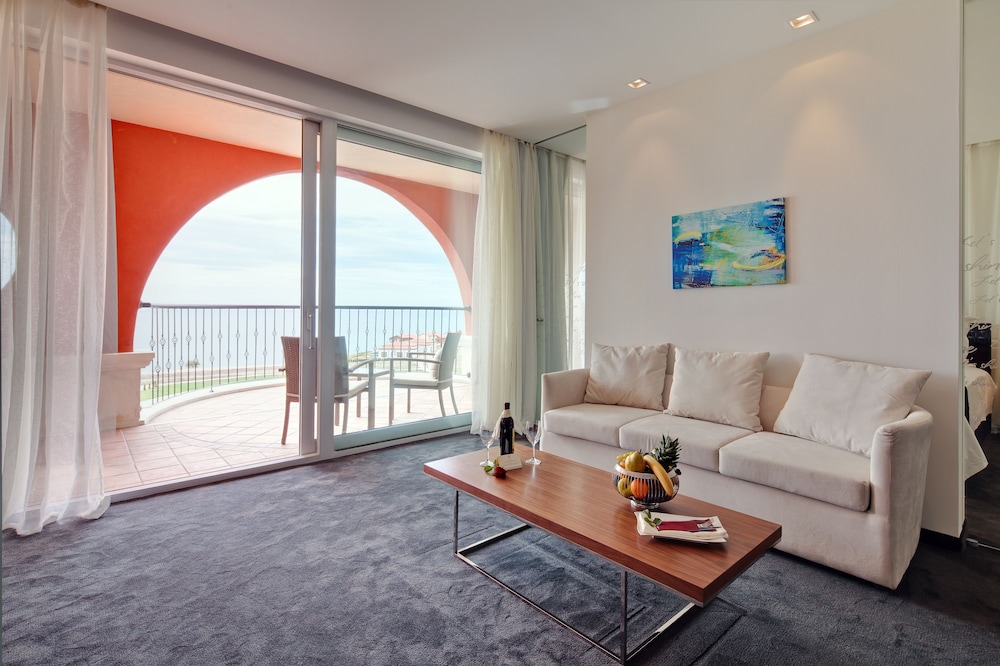 Lighthouse Golf And Spa Hotel 30/50