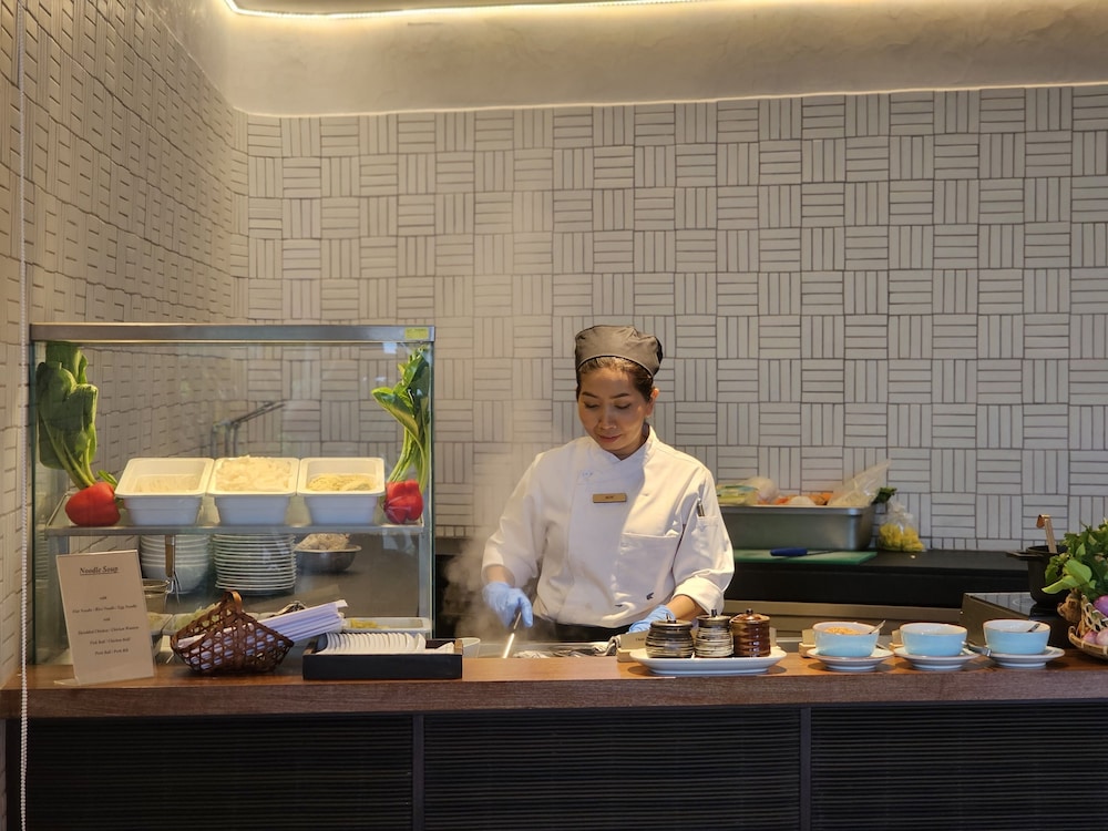 Noku Phuket 5/50