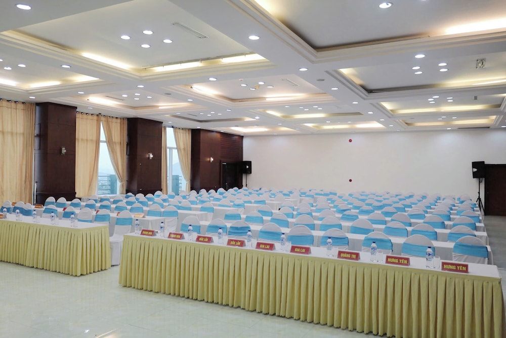 Thien An Riverside Hotel 37/50