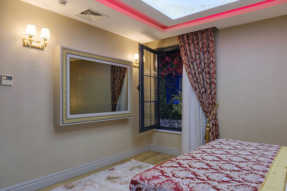 Elysium Green Suites 23/60