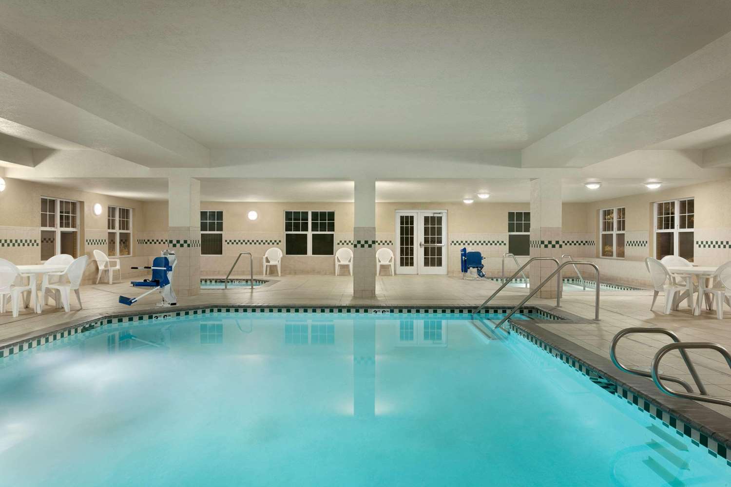 Country Inn & Suites by Radisson, Boise West - Meridian 24/31