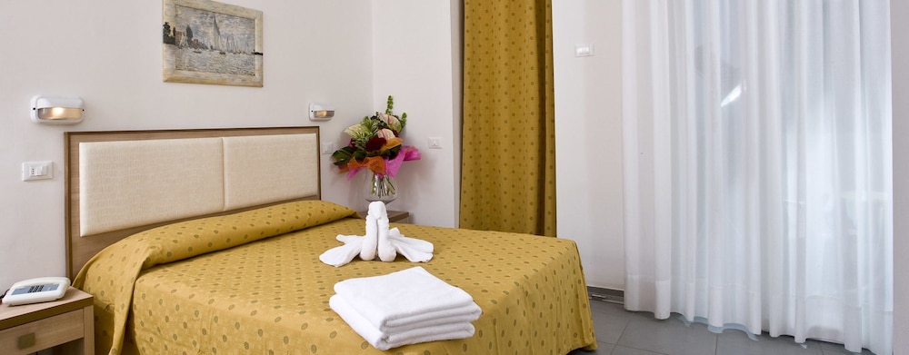 Nautilus Hotel 16/28