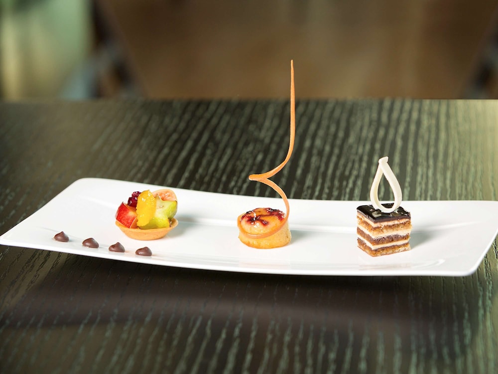 Novotel Chennai Sipcot 59/75