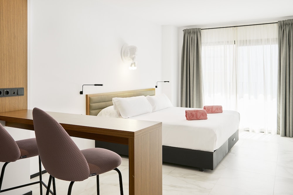 Hotel Stic Urban 27/72