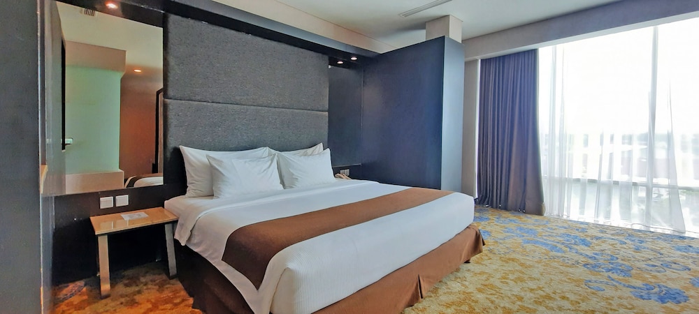 Plaza Inn Kendari 6/21