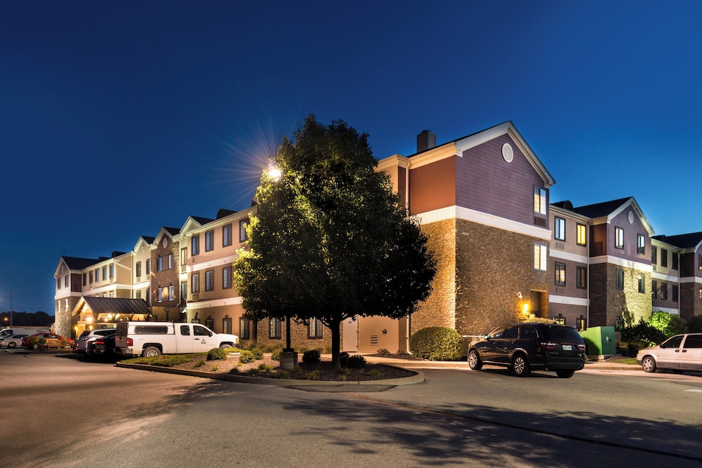Staybridge Suites O Fallon Chesterfield 42/50