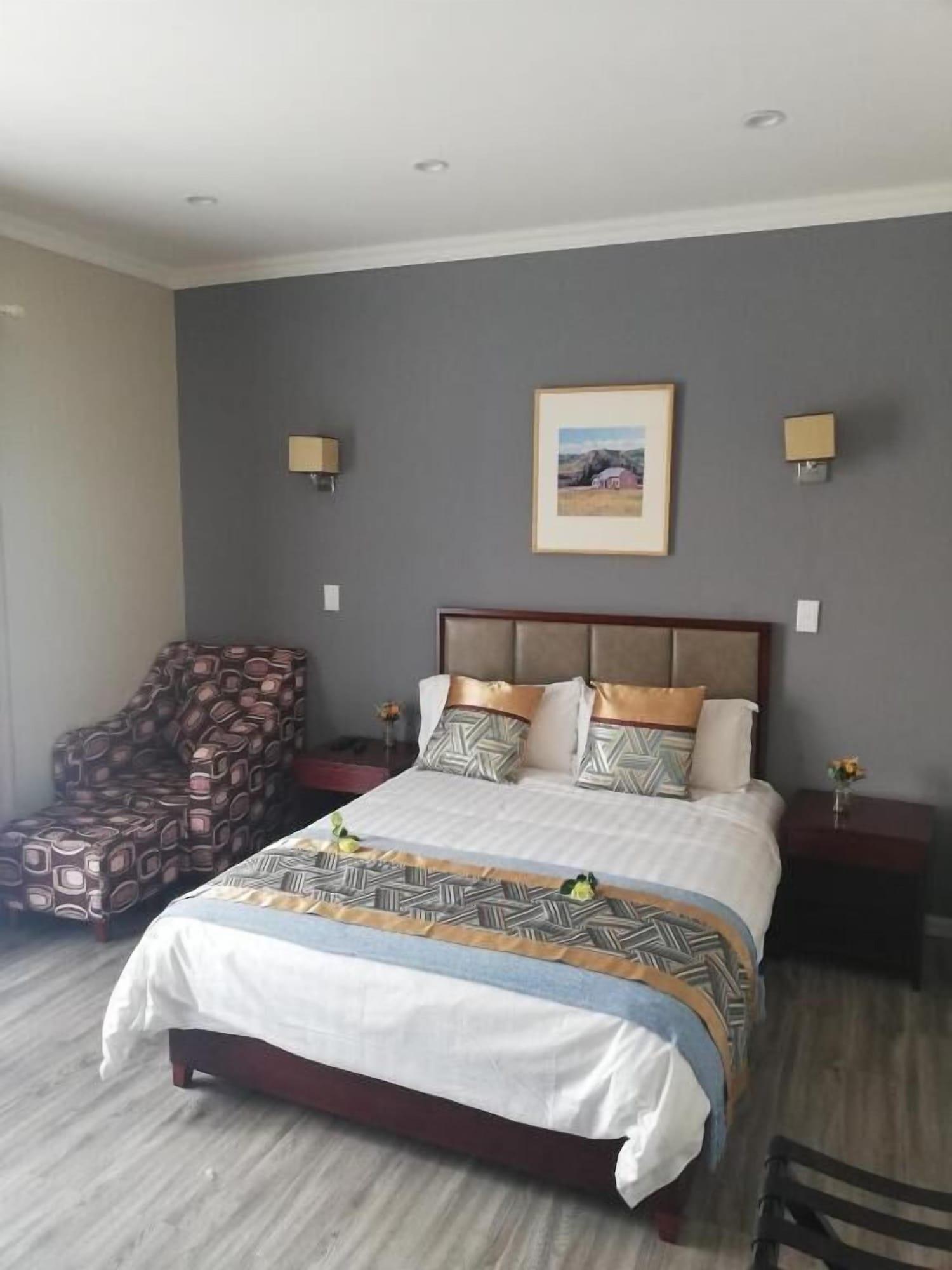 Atlantic Pearl Guest House Rivonia 7/24