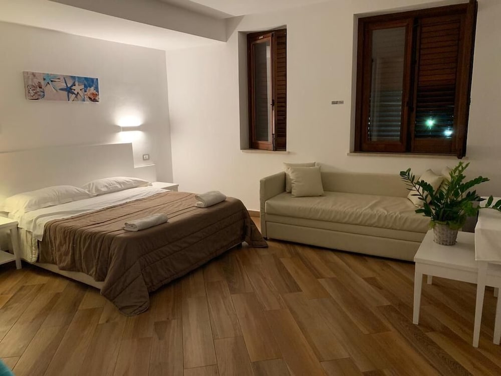 Hotel Il Pirata 8/40