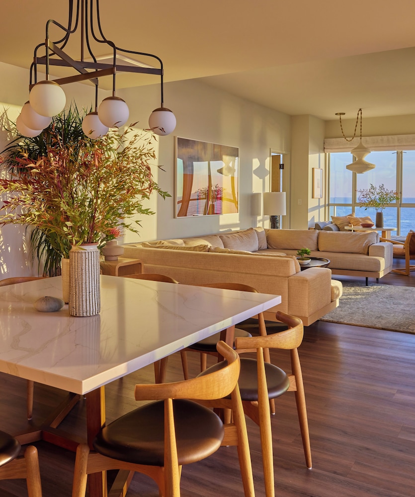 MISSION PACIFIC BEACH RESORT, part of JdV by Hyatt 32/50