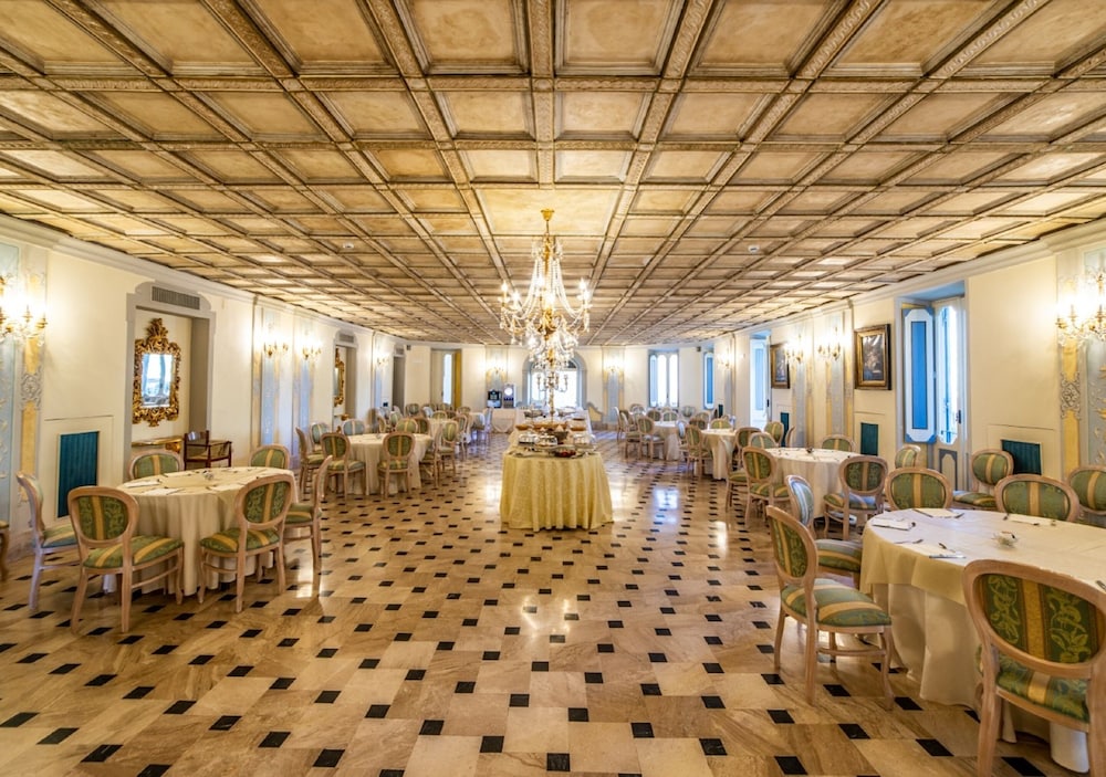 Villa Tuscolana Park Hotel 64/77