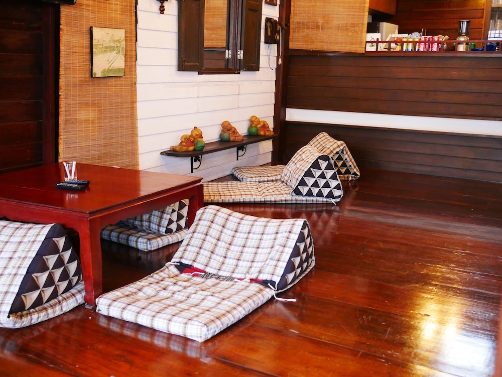Thanicha Resort Amphawa 15/72