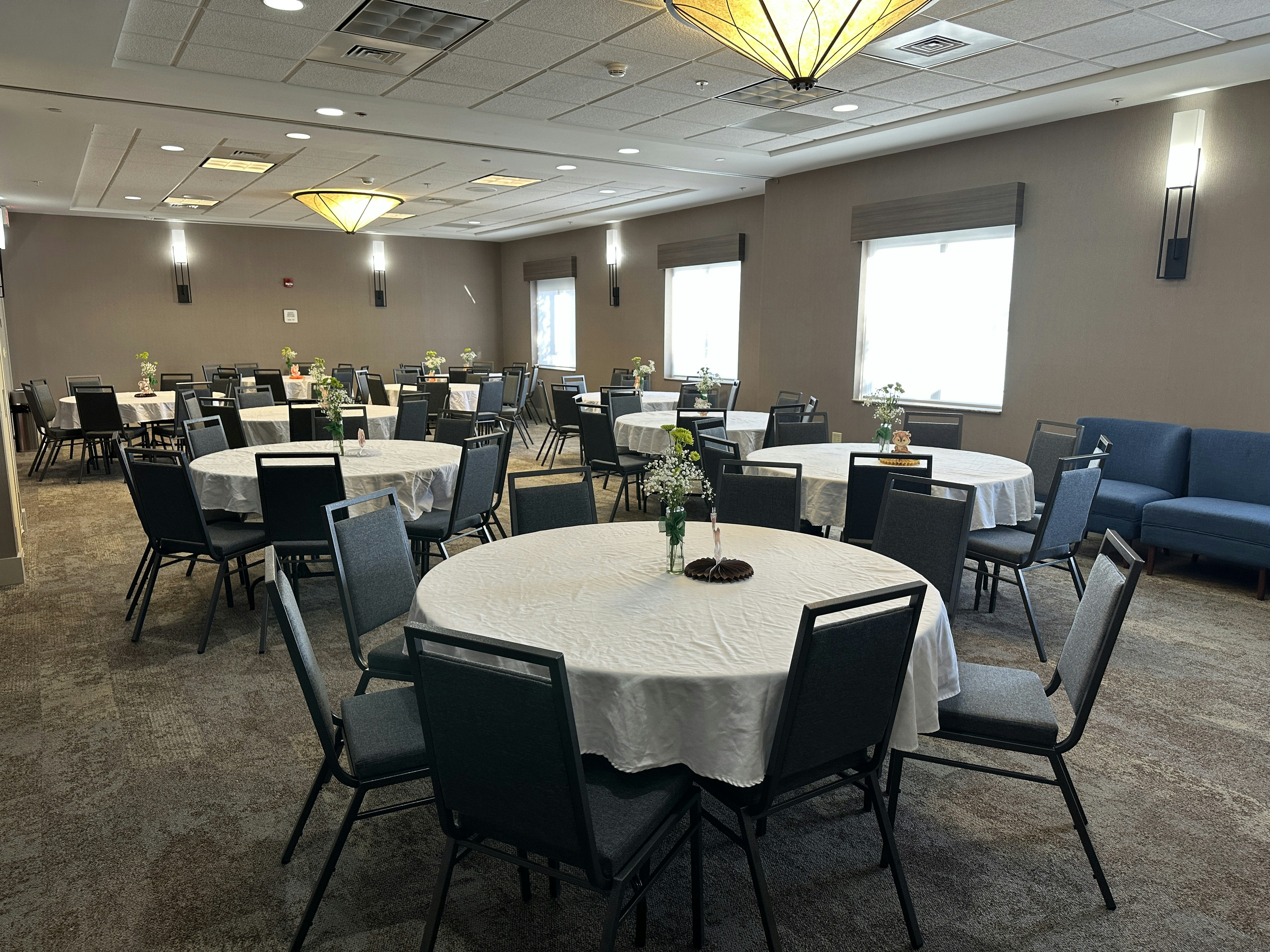 Hilton Garden Inn Oconomowoc 63/74