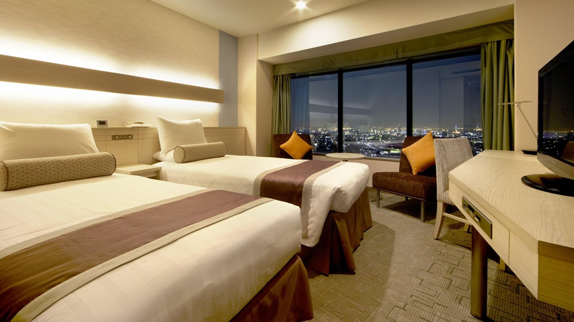 Room, Twin Beds, Sky View