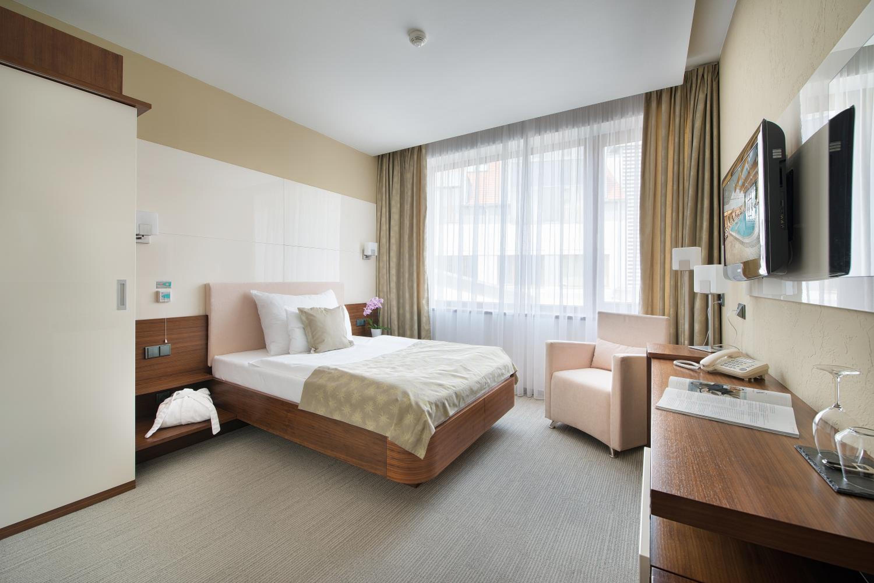 غرفة سوبيريور مفردة، Wellness Hotel Diamant (ex Relaxacni A Regeneracni Centrum) 5/7