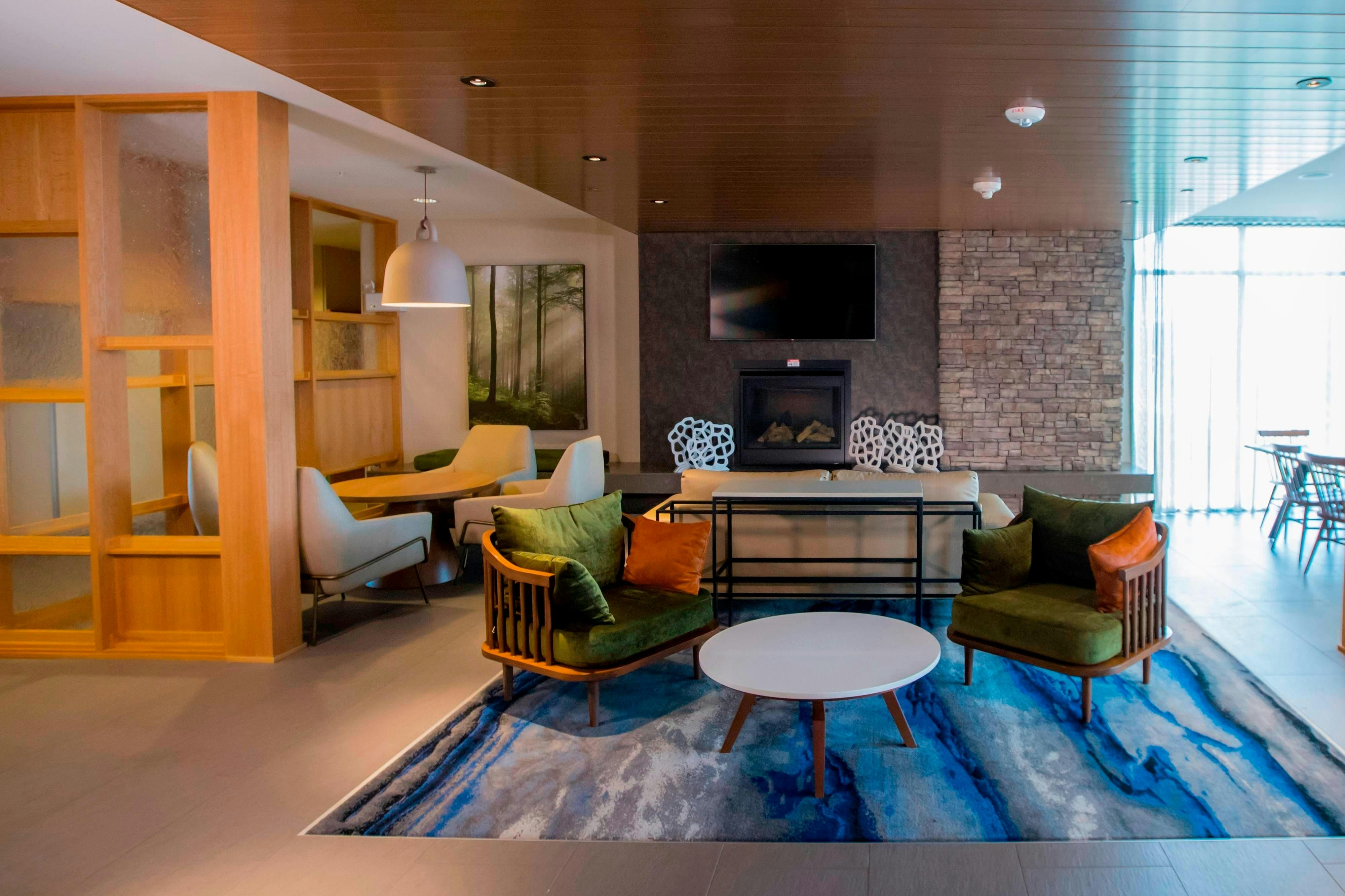 Fairfield Inn & Suites By Marriott Alexandria 18/28